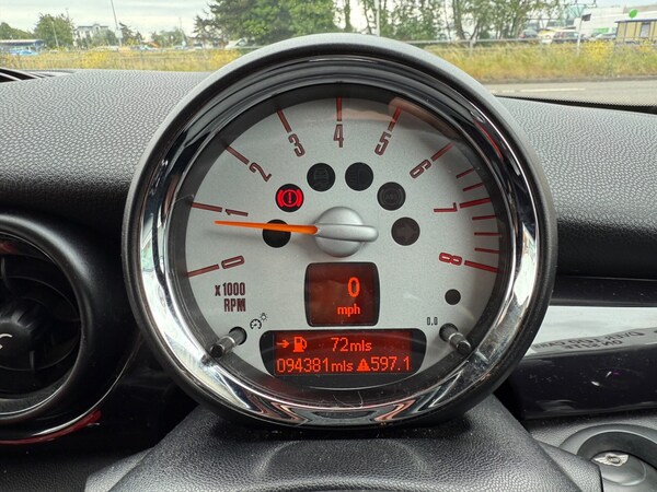 Used MINI Hatch 2011 for sale - 74824672: Photo 17