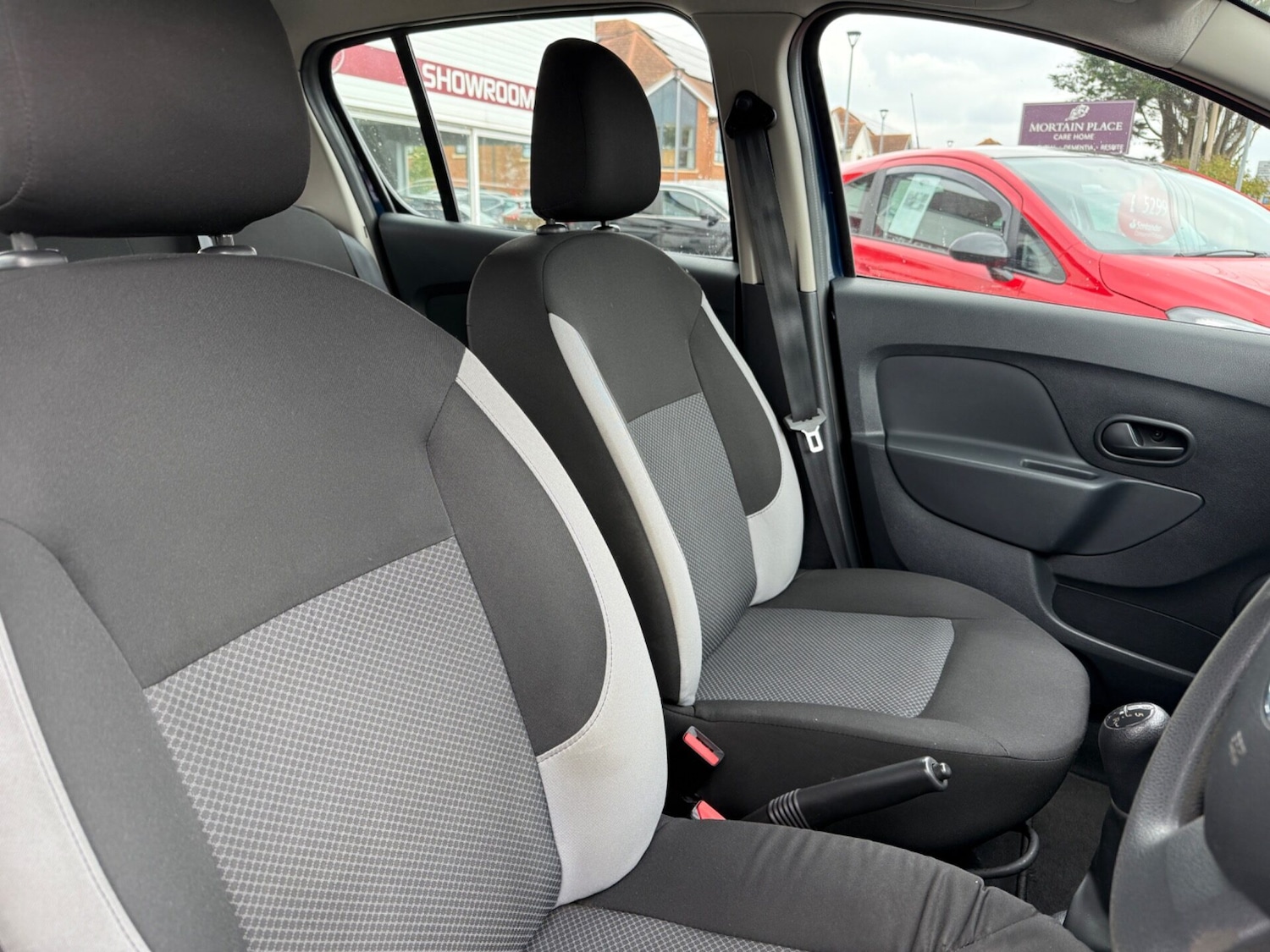 Used Dacia Sandero 2016 for sale - 75683757: Photo 12