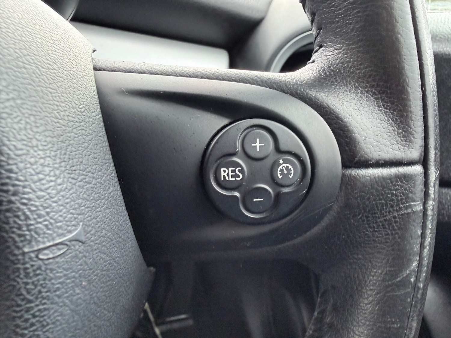 Used MINI Hatch 2012 for sale - 76438737: Photo 17