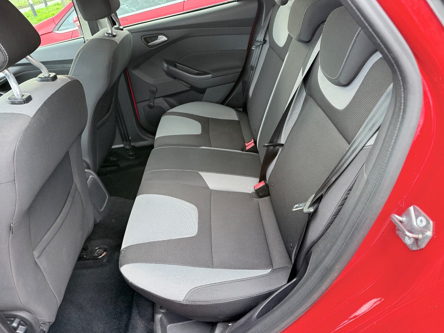 Used Ford Focus 2012 for sale - 77071904: Photo 12