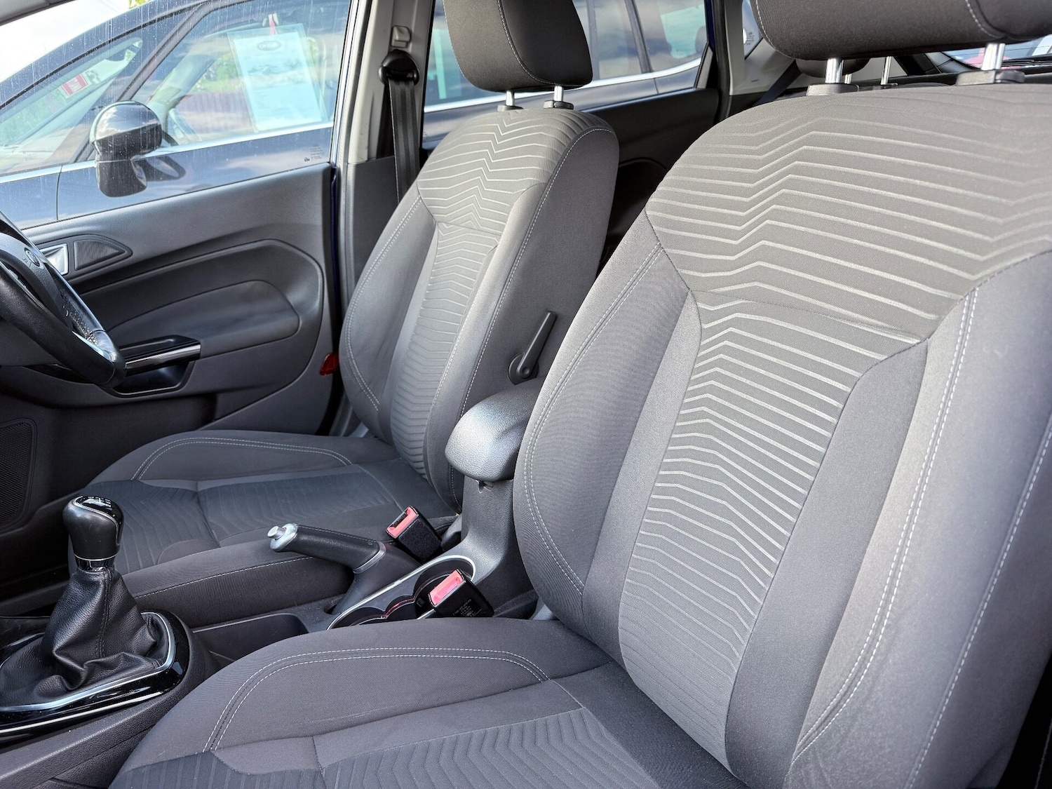 Used Ford Fiesta 2015 for sale - 76379866: Photo 11