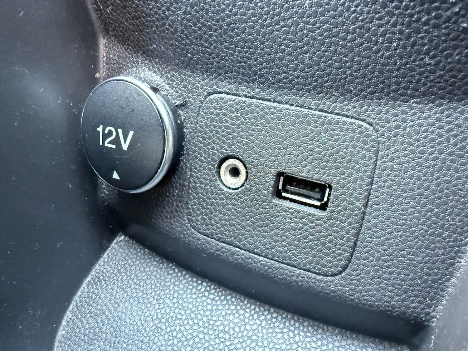 Used Ford Fiesta 2015 for sale - 76379866: Photo 13