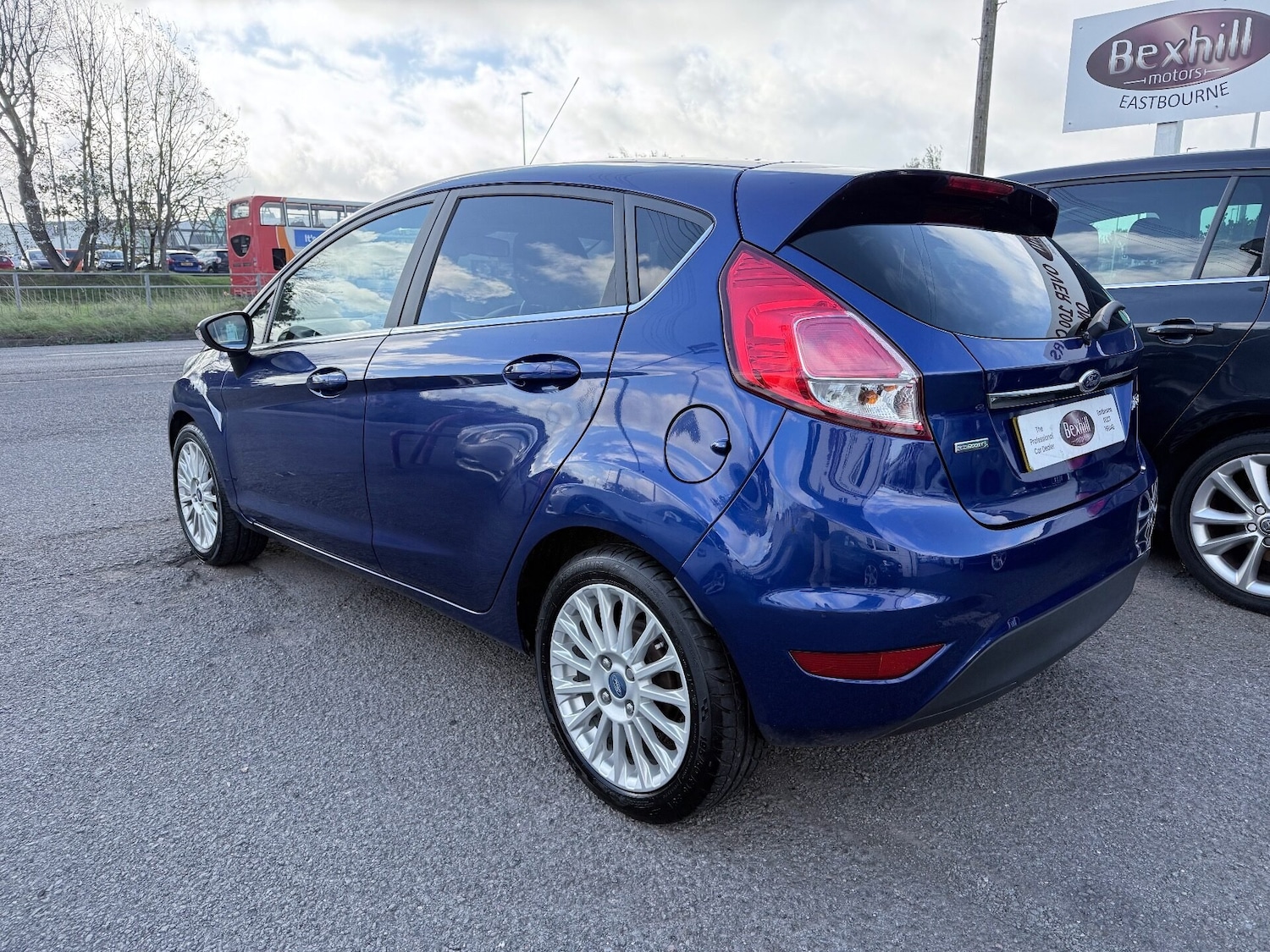 Used Ford Fiesta 2015 for sale - 76379866: Photo 7
