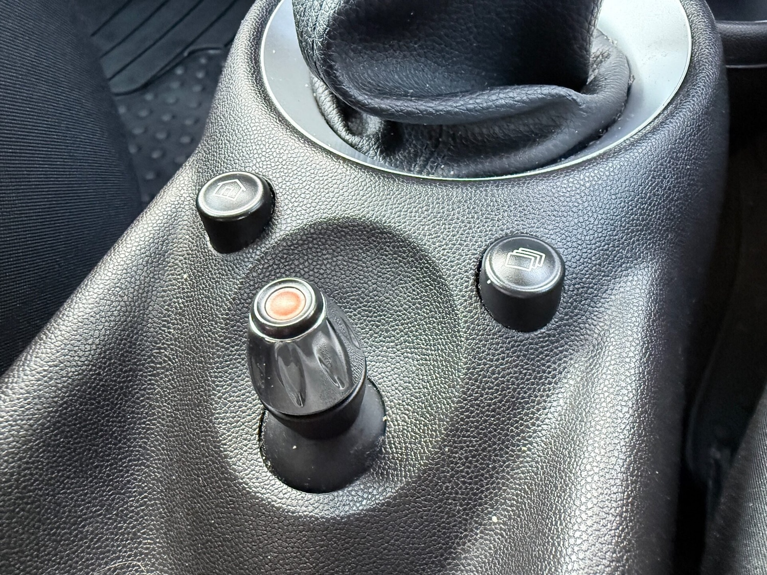 Used MINI Hatch 2011 for sale - 76379875: Photo 18