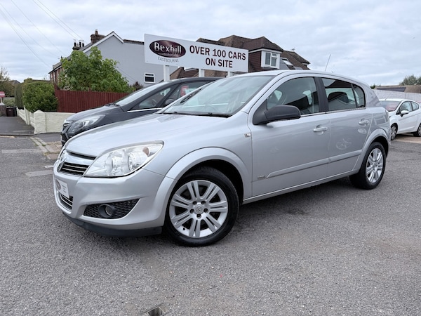 Used Vauxhall Astra 2008 for sale - 76301196: Photo 1