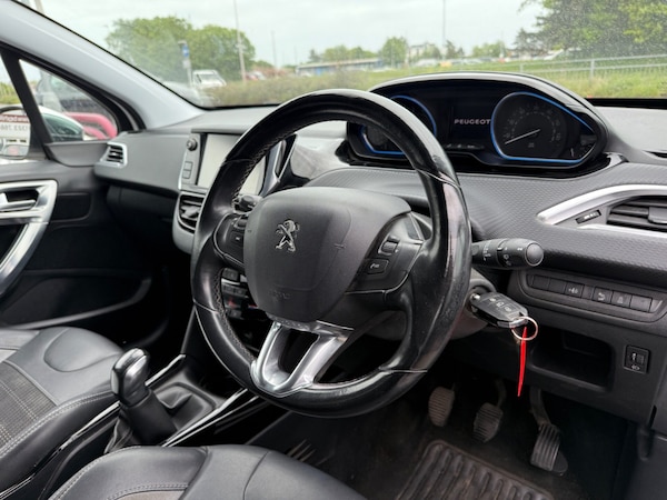 Used Peugeot 2008 2016 for sale - 75423530: Photo 10