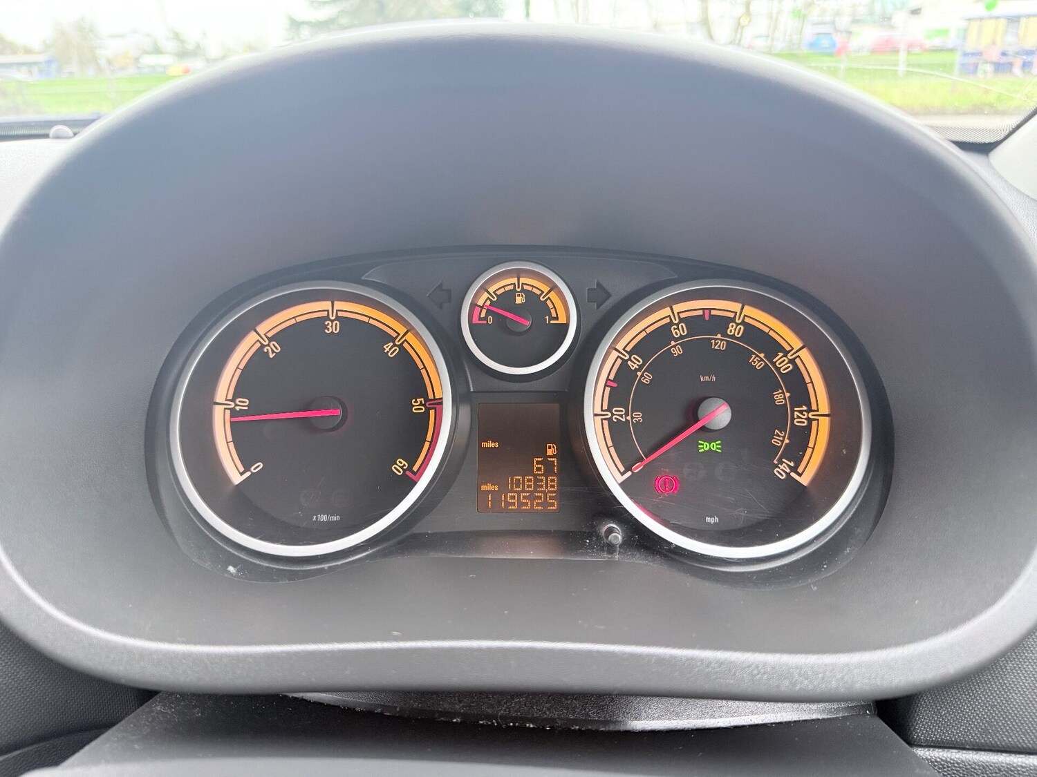 Used Vauxhall Corsa 2011 for sale - 77651564: Photo 22