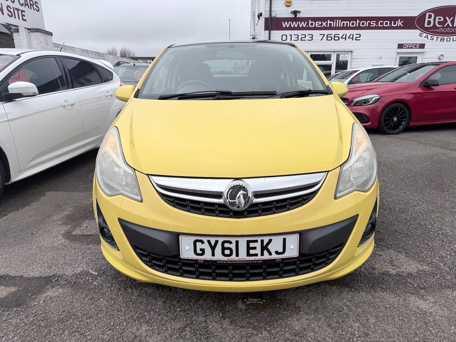 Used Vauxhall Corsa 2011 for sale - 77651564: Photo 3