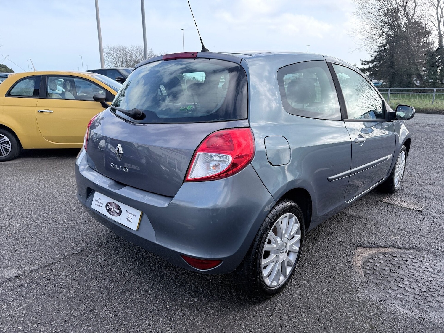 Used Renault Clio 2009 for sale - 77275171: Photo 5
