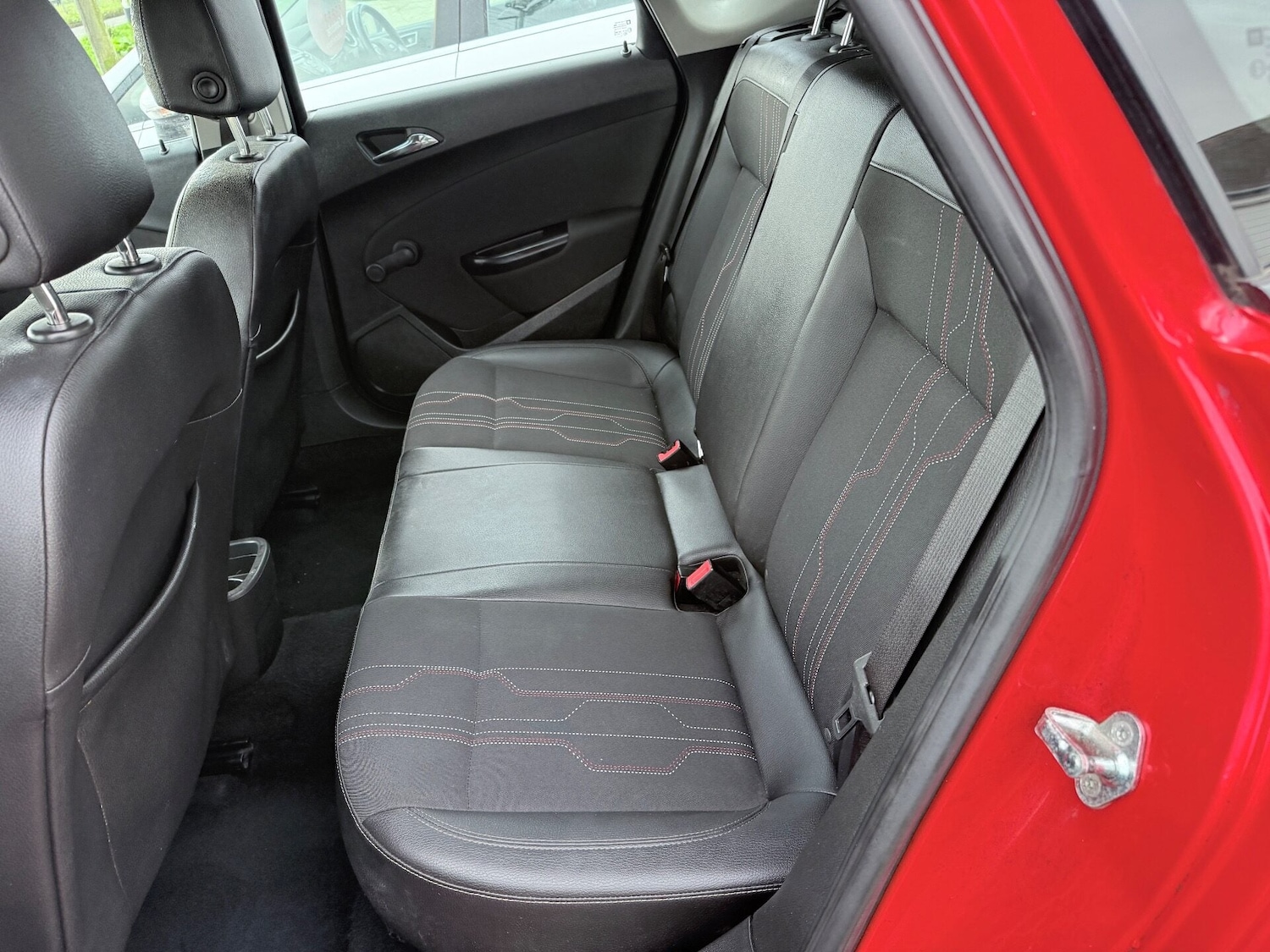 Used Vauxhall Astra 2012 for sale - 77247500: Photo 11