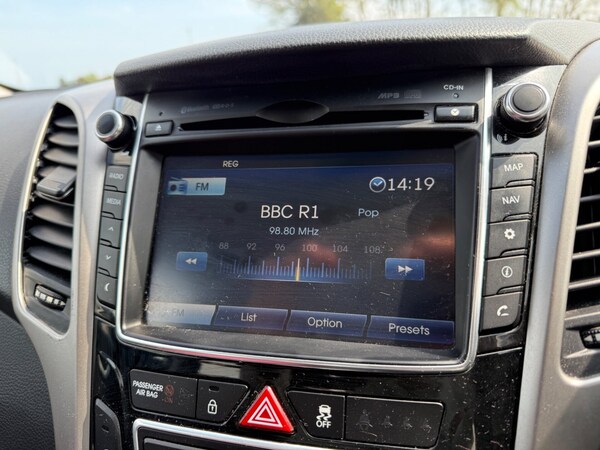 Used Hyundai i30 2015 for sale - 75423241: Photo 14