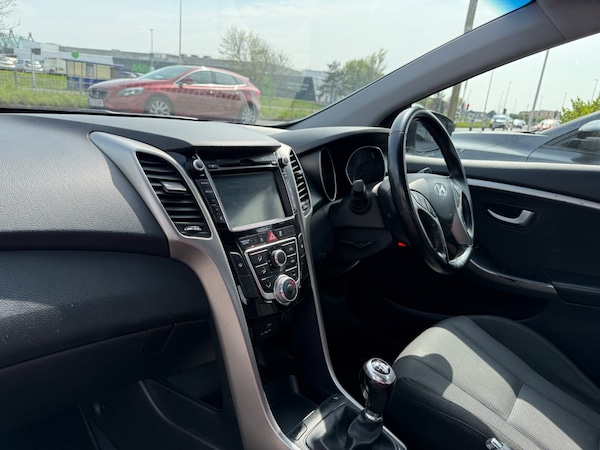 Used Hyundai i30 2015 for sale - 75423241: Photo 8