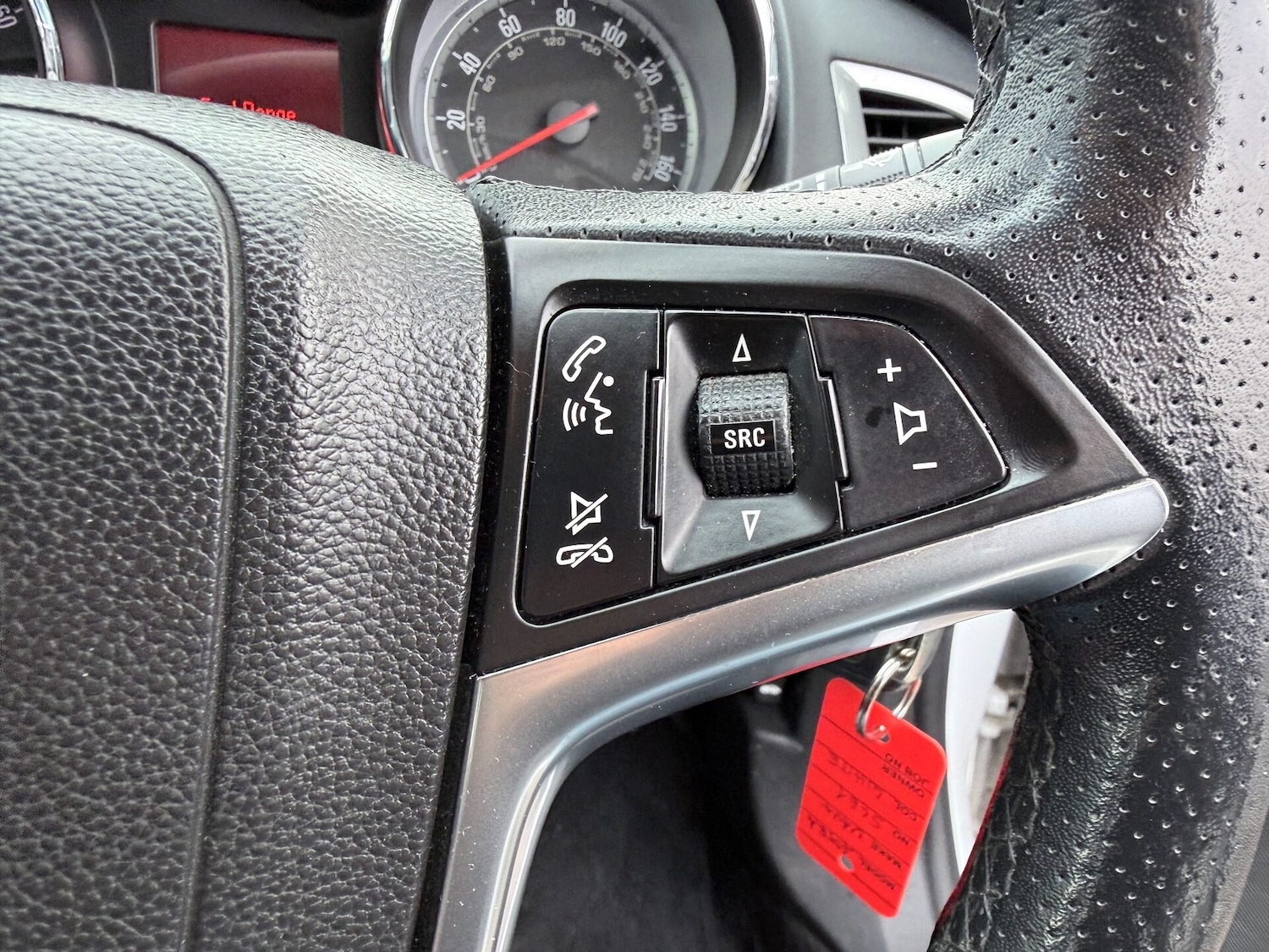 Used Vauxhall Astra 2011 for sale - 76069817: Photo 17