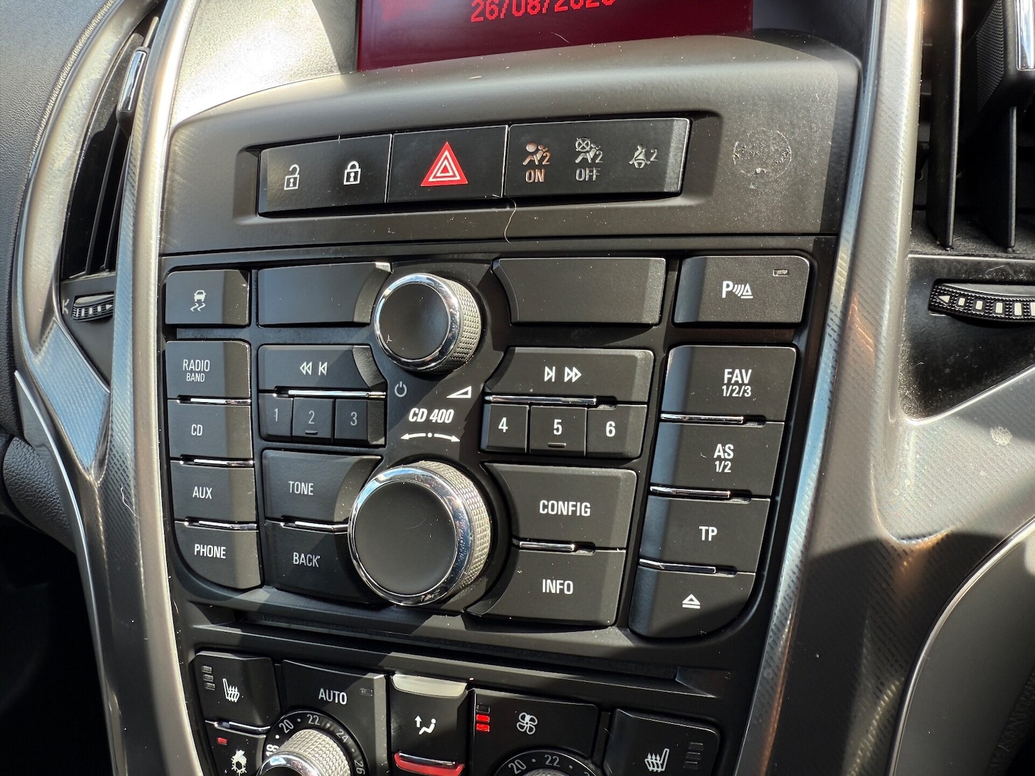 Used Vauxhall Astra 2010 for sale - 77562945: Photo 13