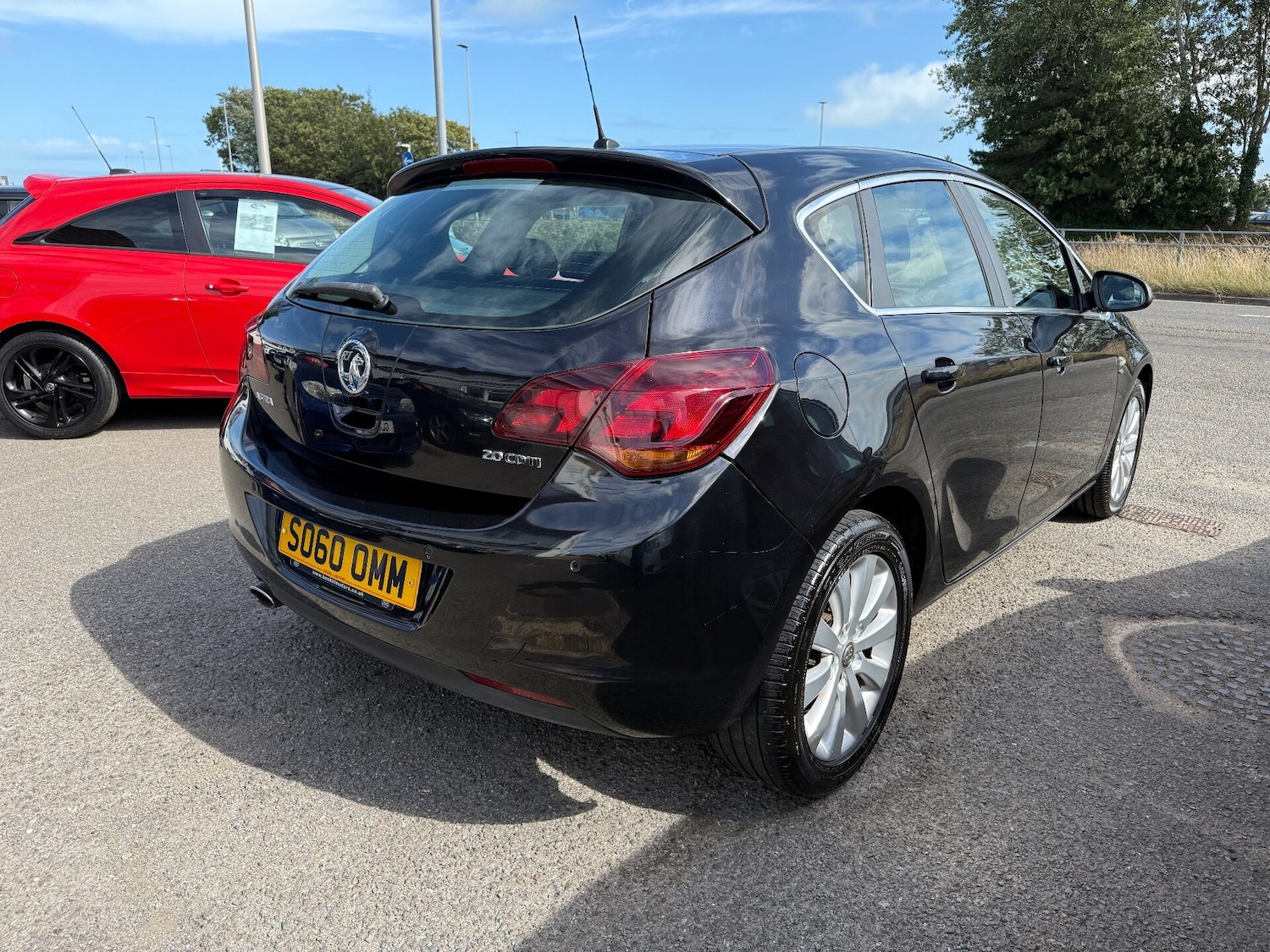 Used Vauxhall Astra 2010 for sale - 77562945: Photo 5