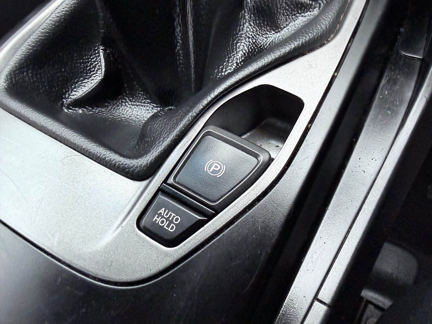 Used Hyundai Santa Fe 2013 for sale - 76558405: Photo 16