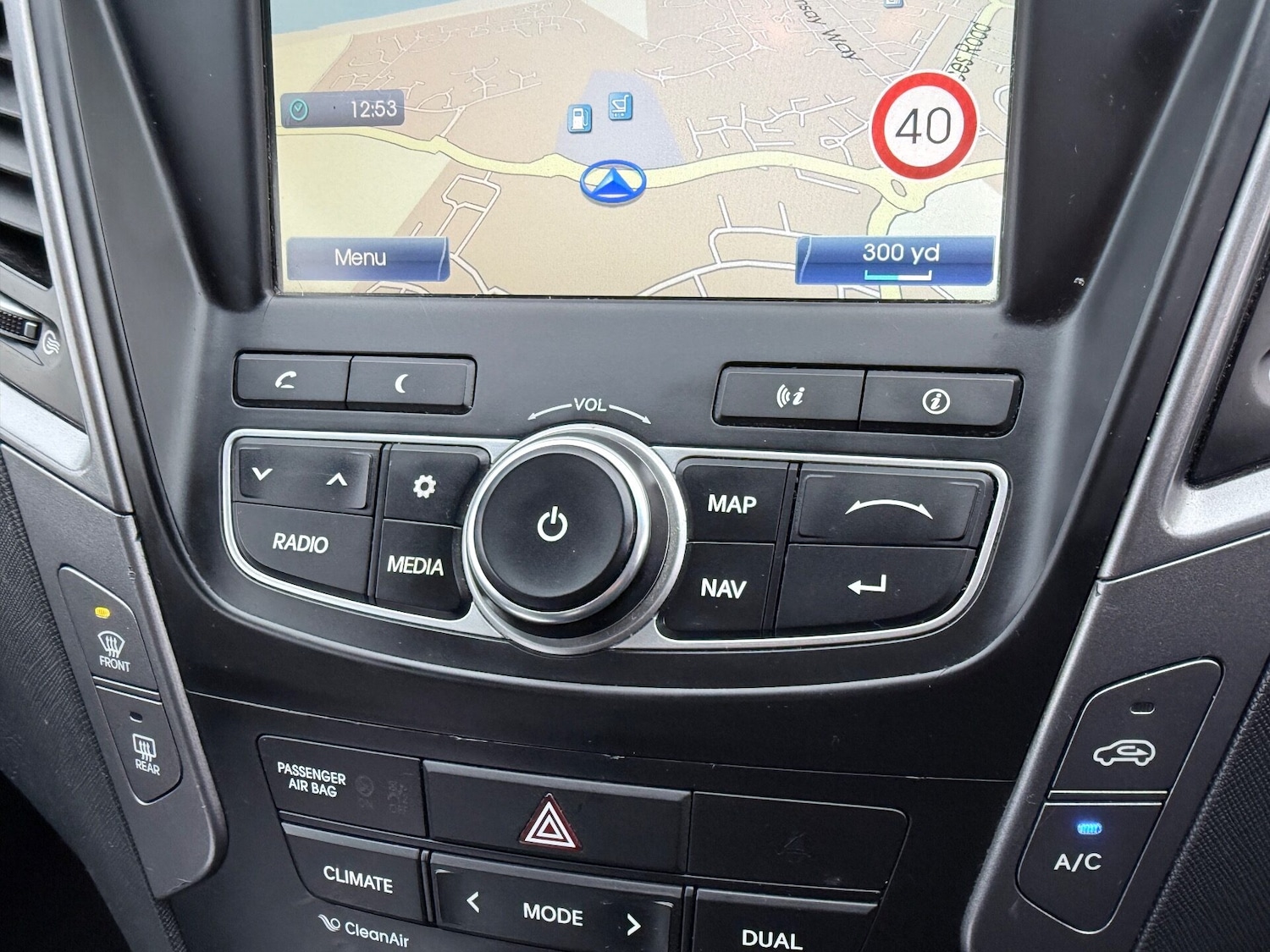 Used Hyundai Santa Fe 2013 for sale - 76558405: Photo 18