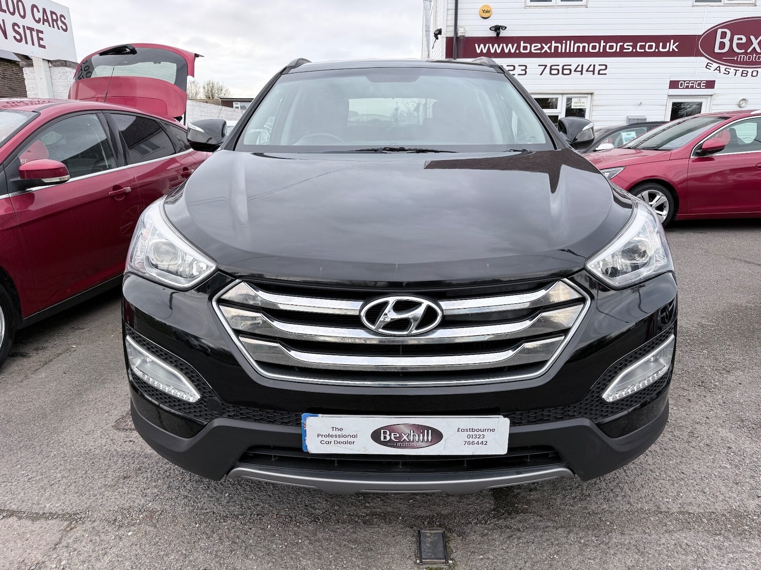 Used Hyundai Santa Fe 2013 for sale - 76558405: Photo 3