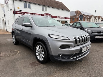 Used Jeep Cherokee 2015 for sale - 75425937: Photo