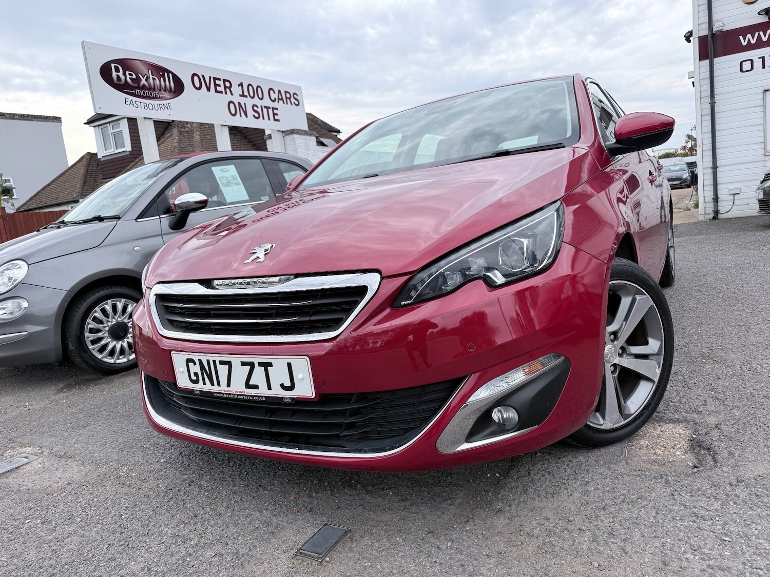 Used Peugeot 308 2017 for sale - 76102692: Photo 2
