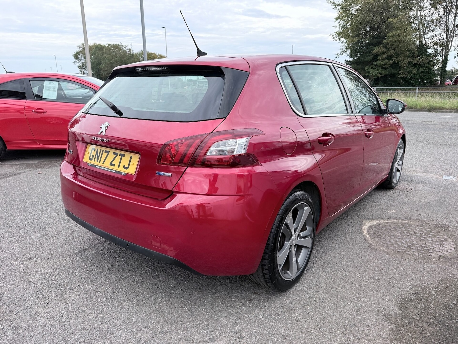 Used Peugeot 308 2017 for sale - 76102692: Photo 5