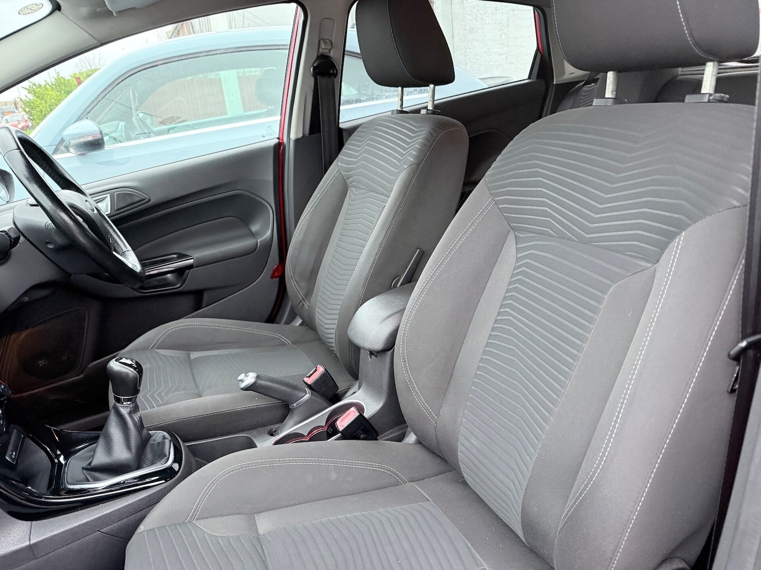 Used Ford Fiesta 2015 for sale - 76739408: Photo 11