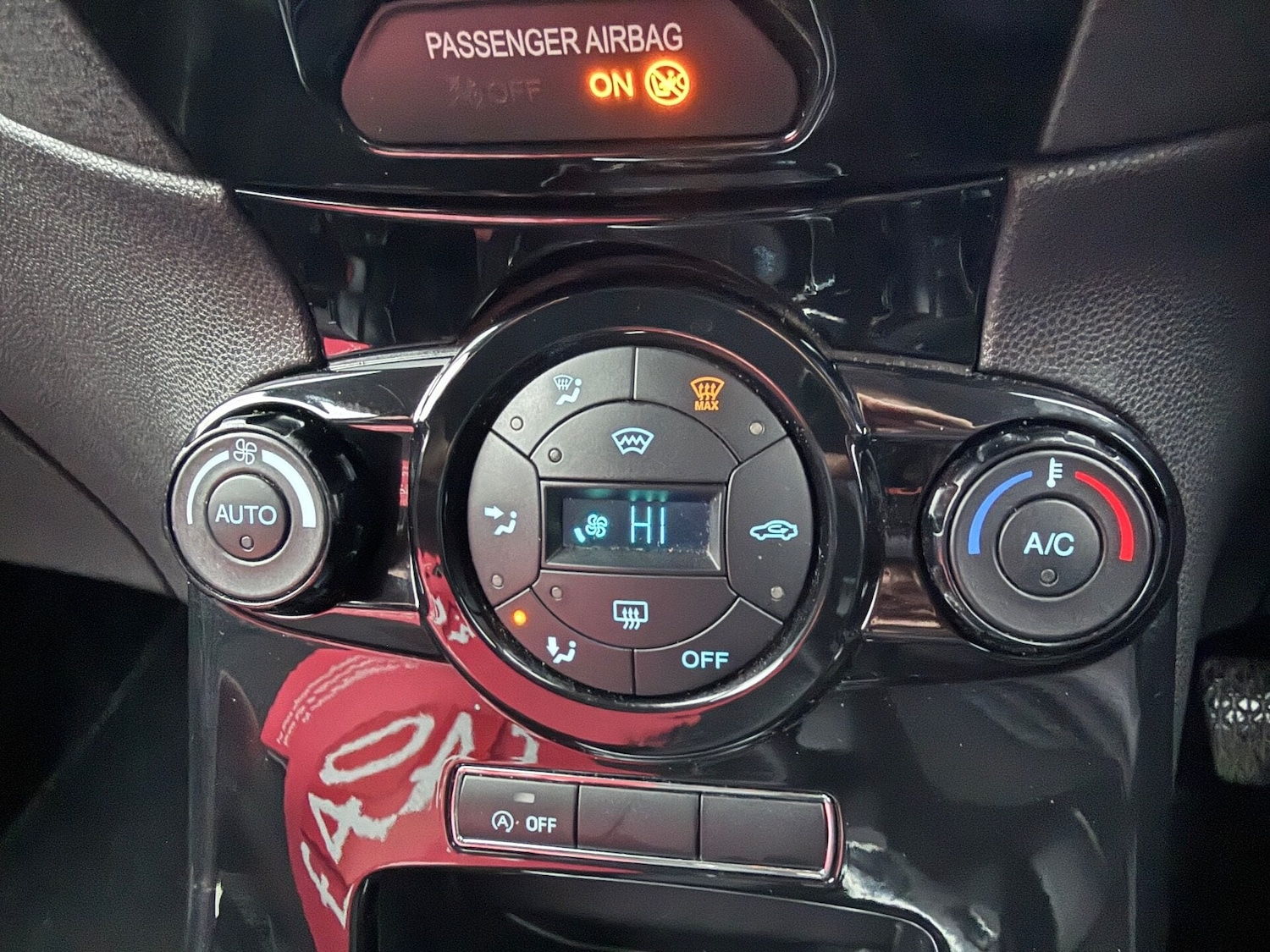 Used Ford Fiesta 2015 for sale - 76739408: Photo 14