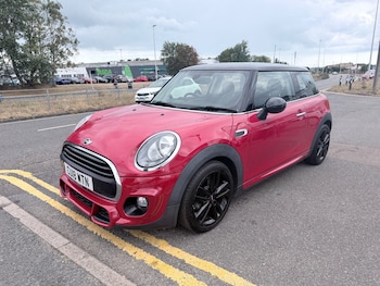 Used MINI Hatch 2018 for sale - 79551472: Photo