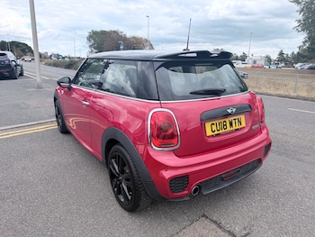 Used MINI Hatch 2018 for sale - 79551472: Photo