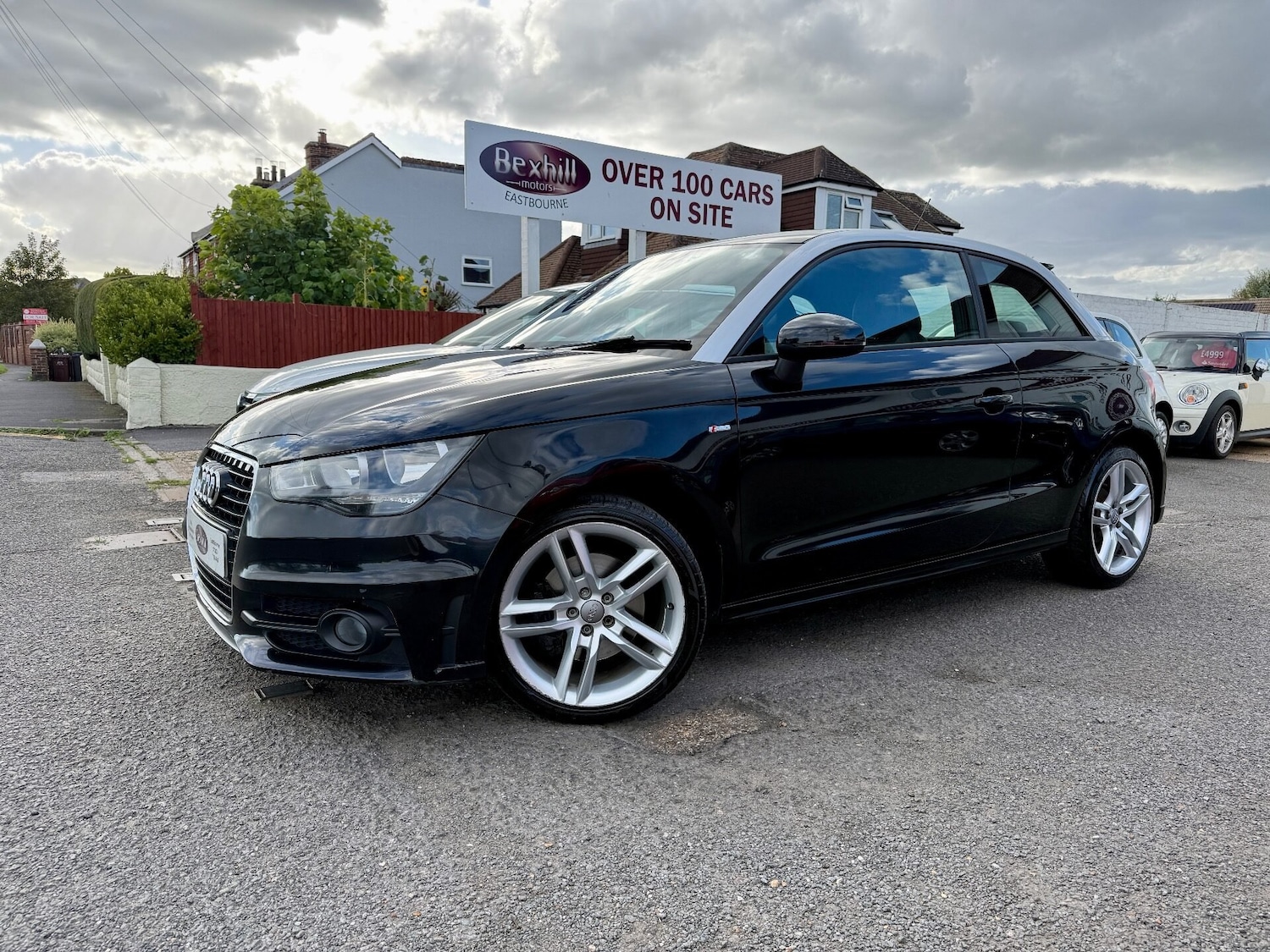 Used Audi A1 2011 for sale - 76010916: Photo 1
