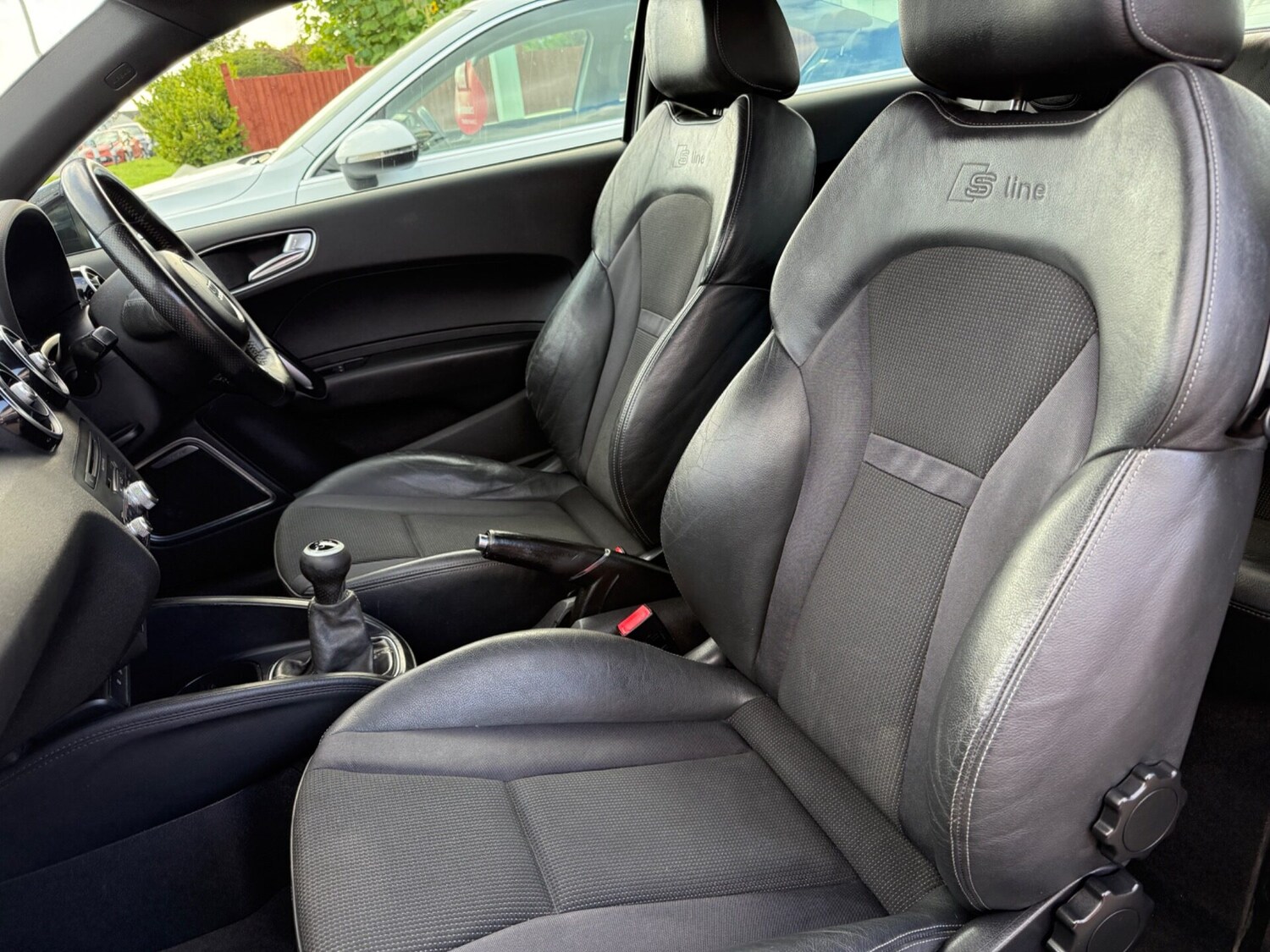 Used Audi A1 2011 for sale - 76010916: Photo 11