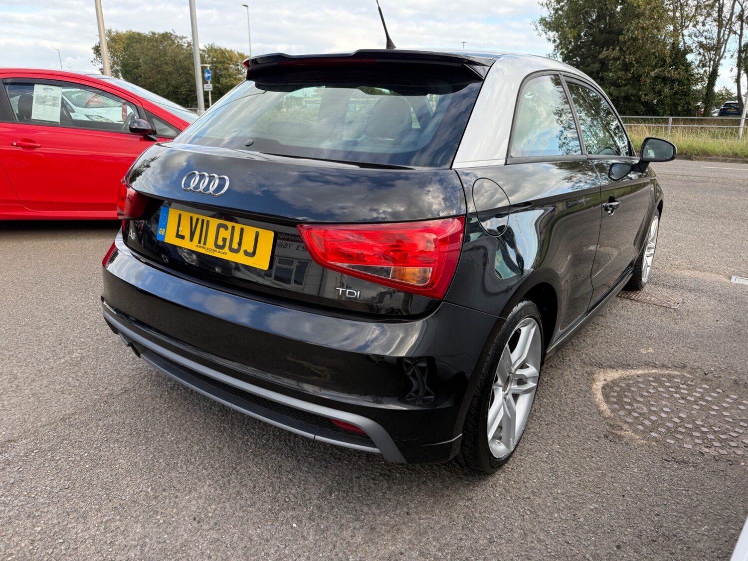 Used Audi A1 2011 for sale - 76010916: Photo 5