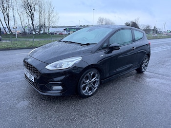 Used Ford Fiesta 2017 for sale - 77450949: Photo