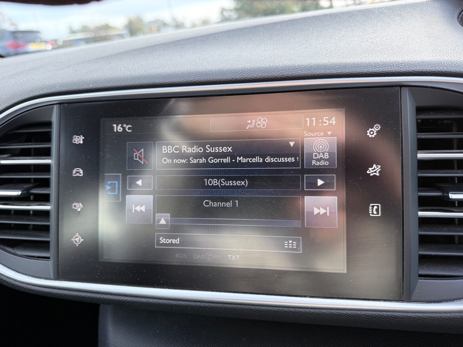 Used Peugeot 308 2016 for sale - 76481206: Photo 13