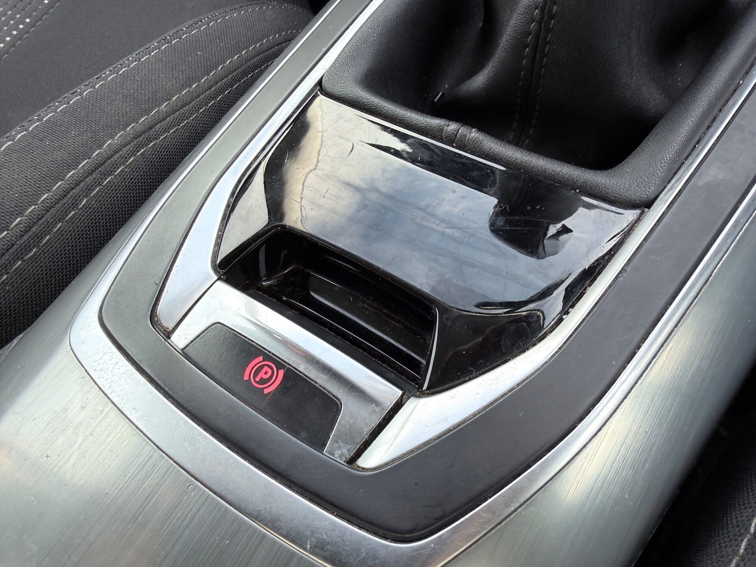 Used Peugeot 308 2016 for sale - 76481206: Photo 17