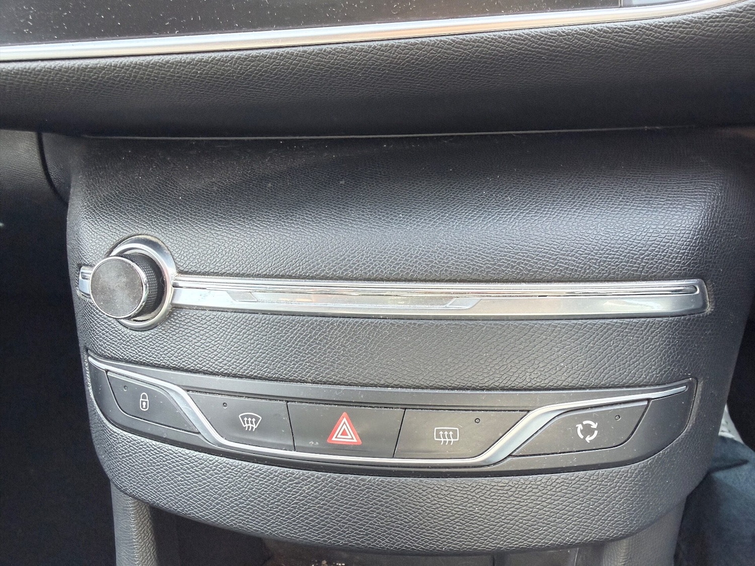 Used Peugeot 308 2016 for sale - 76481206: Photo 18