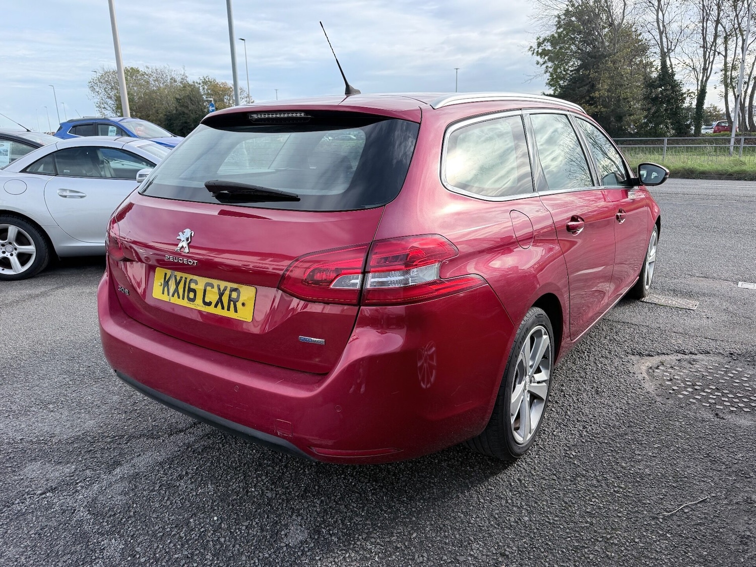 Used Peugeot 308 2016 for sale - 76481206: Photo 5