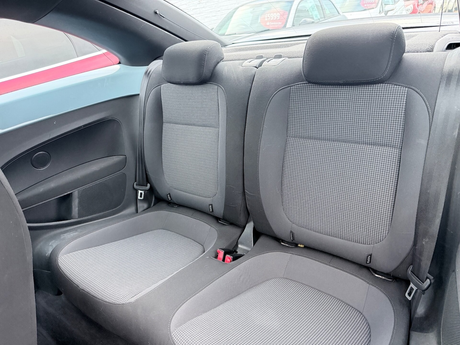 Used Volkswagen Beetle 2012 for sale - 76581306: Photo 12