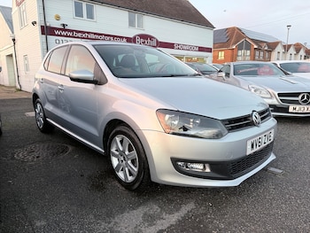 Used Volkswagen Polo 2011 for sale - 76558401: Photo