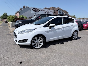 Used Ford Fiesta 2016 for sale - 78700100: Photo
