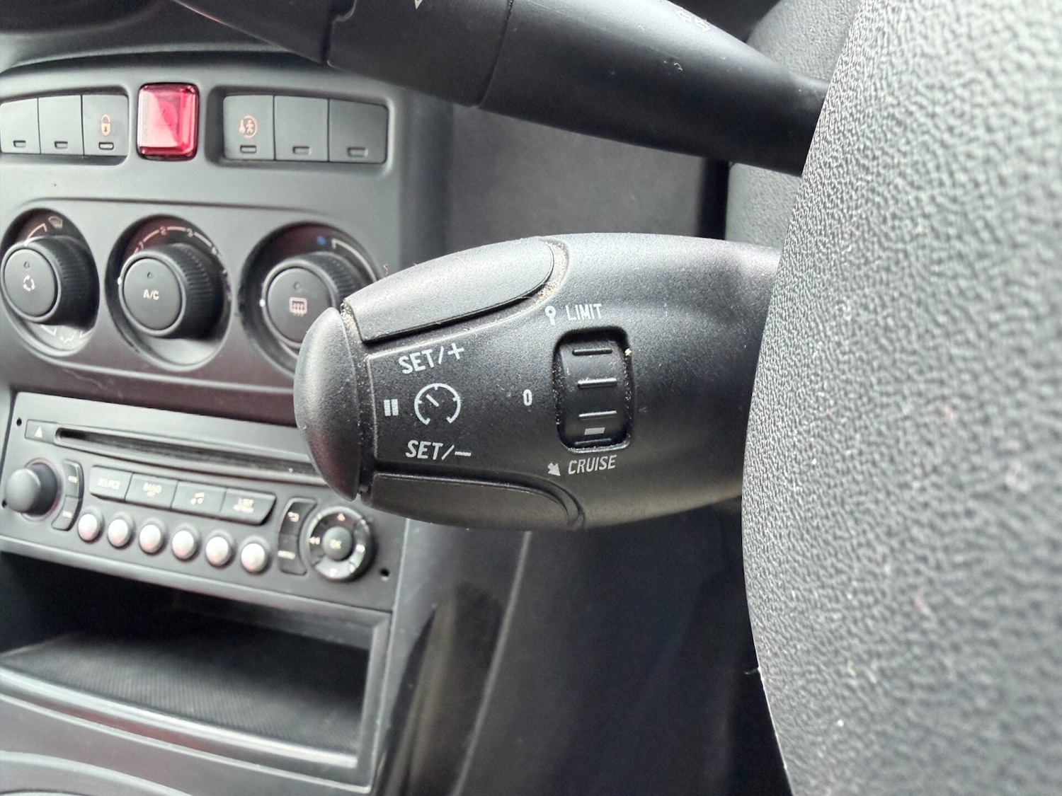 Used Citroen C3 Picasso 2014 for sale - 76363142: Photo 13