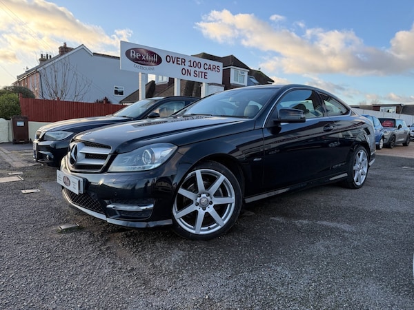 Used Mercedes-Benz C-Class 2011 for sale - 73592680: Photo 1