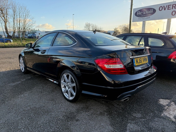 Used Mercedes-Benz C-Class 2011 for sale - 73592680: Photo 7