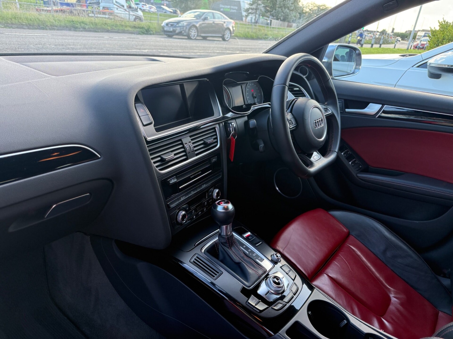 Used Audi A4 2013 for sale - 75987392: Photo 9