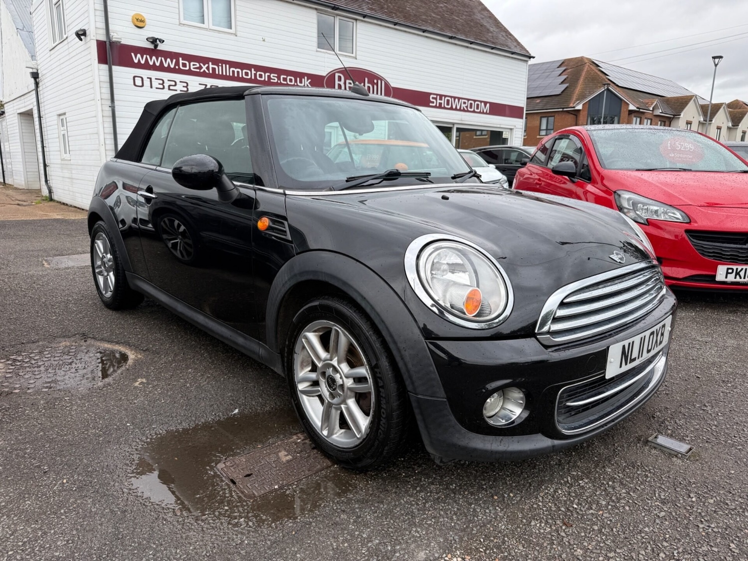 Used MINI Convertible 2011 for sale - 75683737: Photo 4