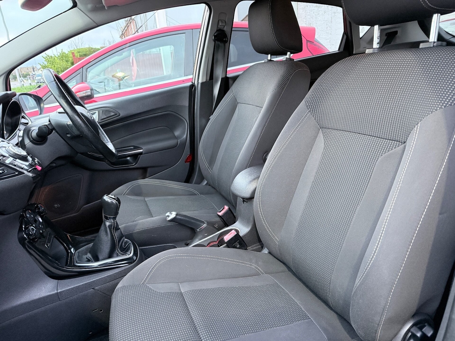 Used Ford Fiesta 2015 for sale - 77071905: Photo 11