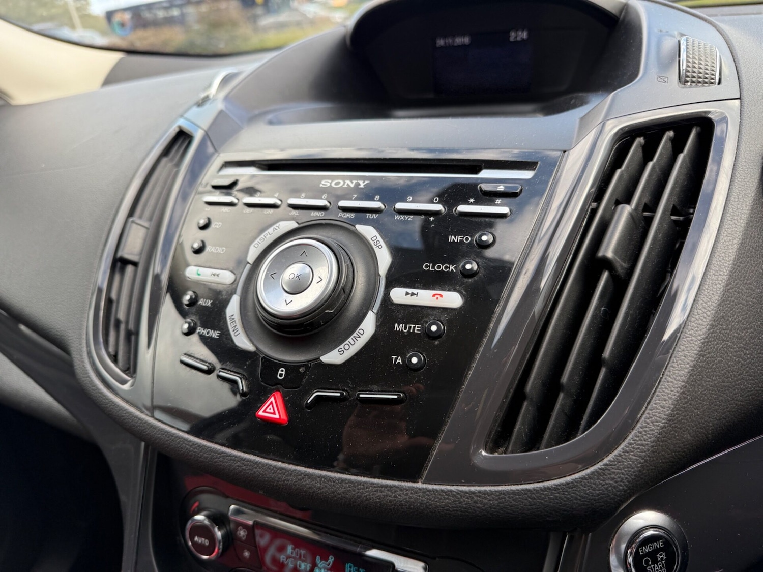 Used Ford Kuga 2014 for sale - 75426325: Photo 14