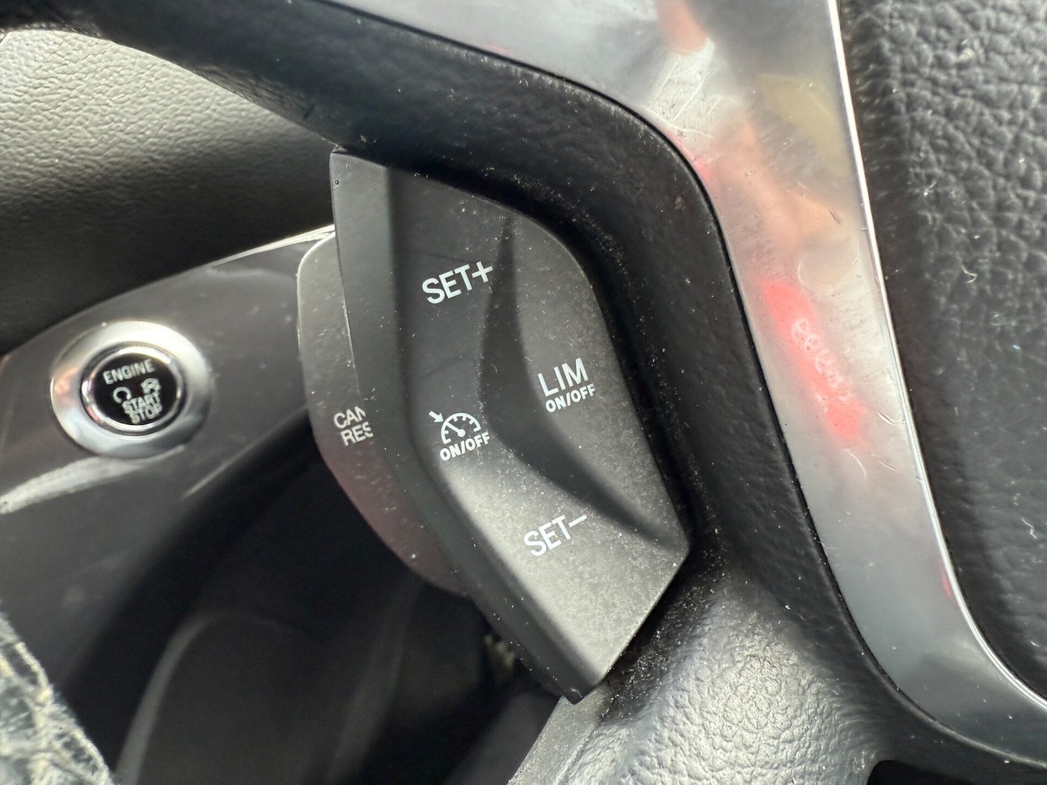 Used Ford Kuga 2014 for sale - 75426325: Photo 16