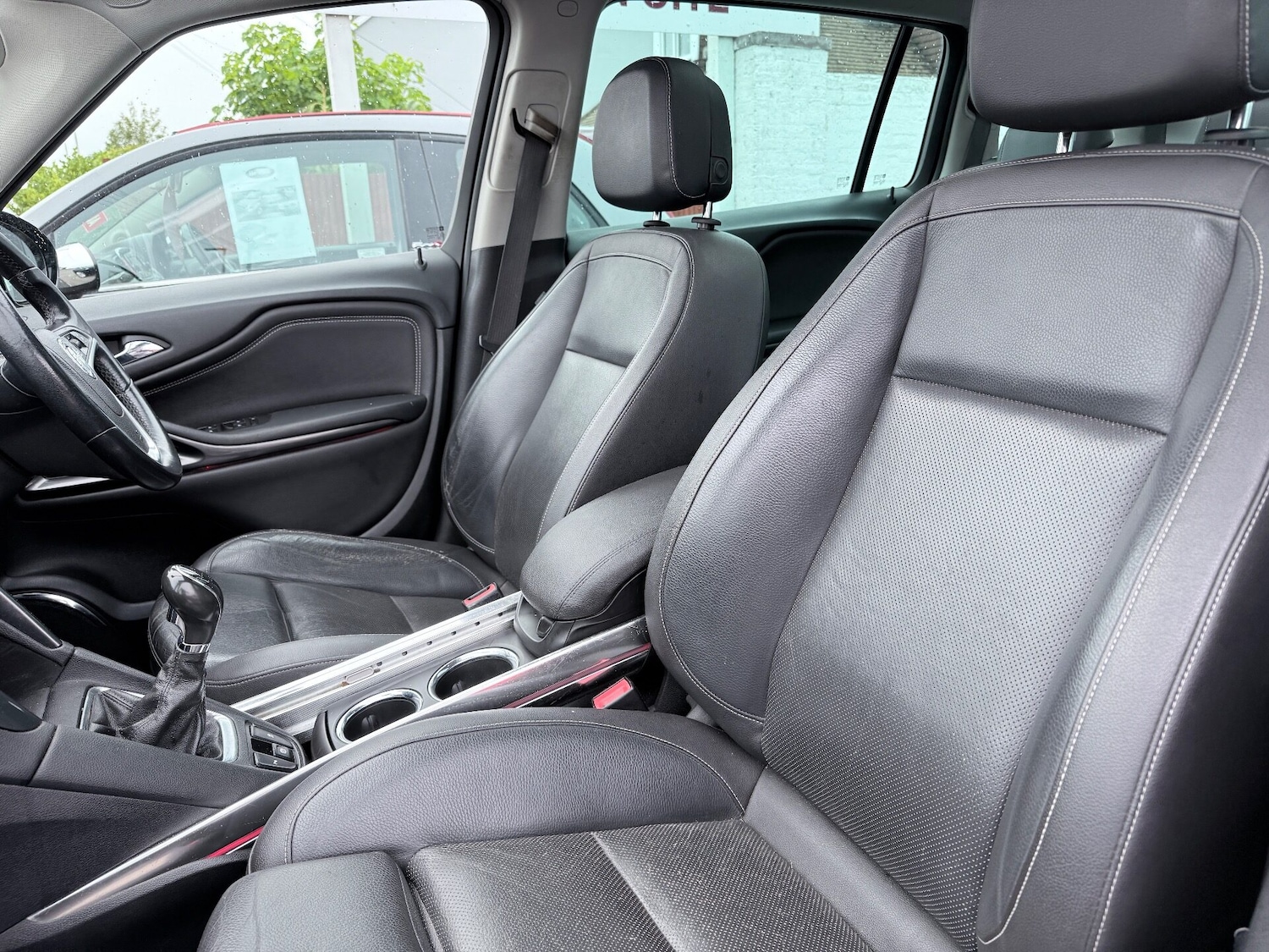 Used Vauxhall Zafira 2015 for sale - 76097032: Photo 10