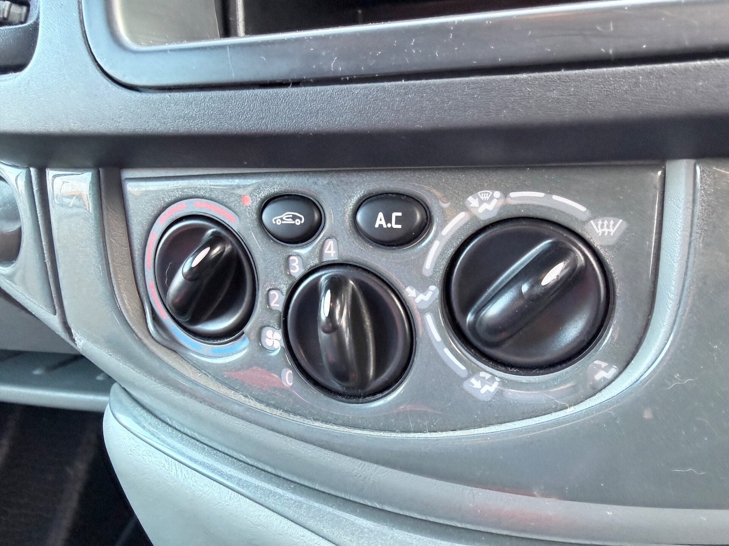 Used Renault Trafic 2011 for sale - 77138755: Photo 24